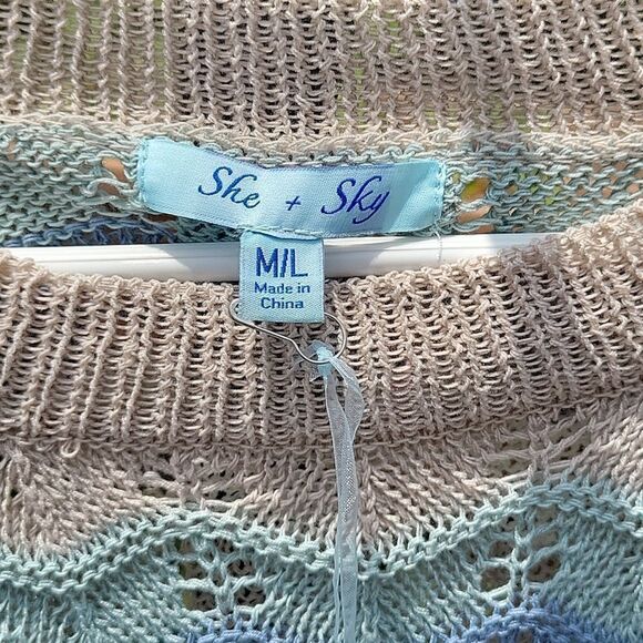She + Sky zigzag stripe sweater size M/L - Picture 3 of 6